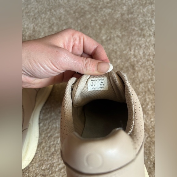 Everlane Mavue Leather Sneakers - Picture 5 of 6